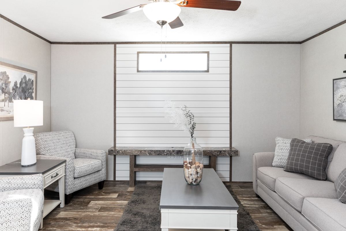 mobile home, living room
