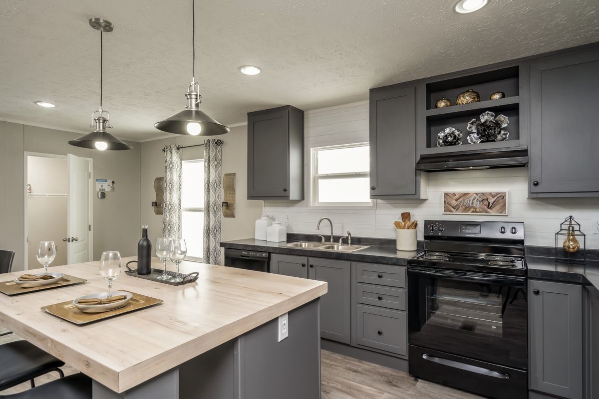 c5868a62-40fe-4eac-a0e3-5fd492990266 kitchen, gray cabinets